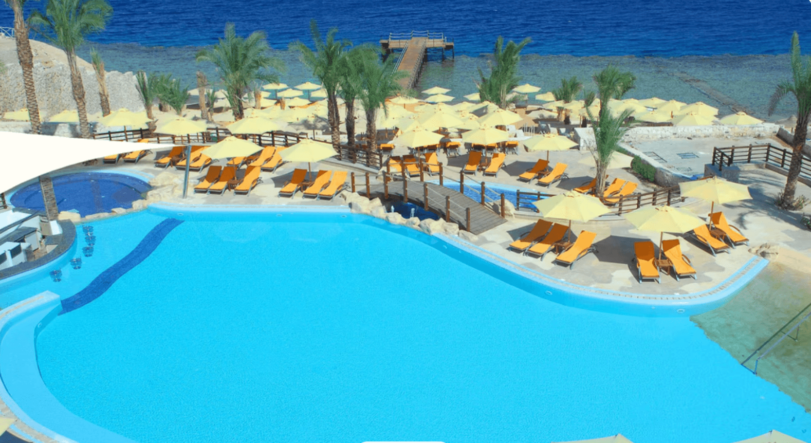 5 β and 5 pools π¦ by the sea π all inclusive! βΊοΈ